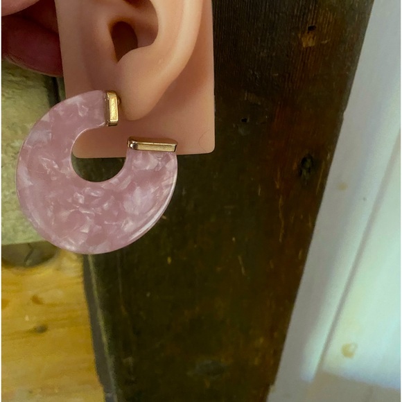 Neiman Marcas Pink Acrylic/Lucite Hoops - Picture 2 of 4